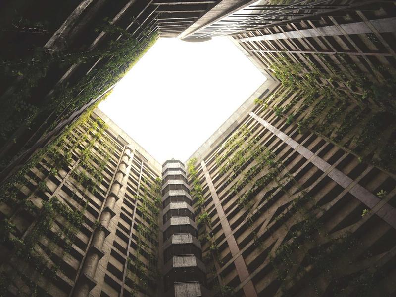 超现实主义<br>ly7yyv.cn 达利融化的钟
